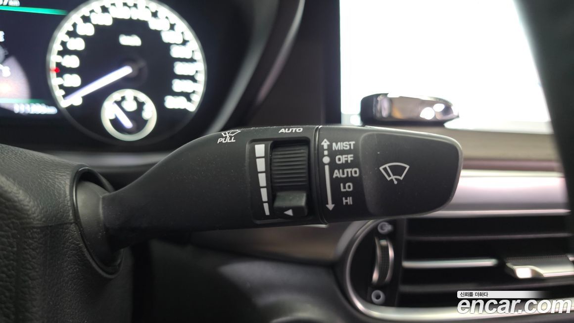 Genesis G90 2021