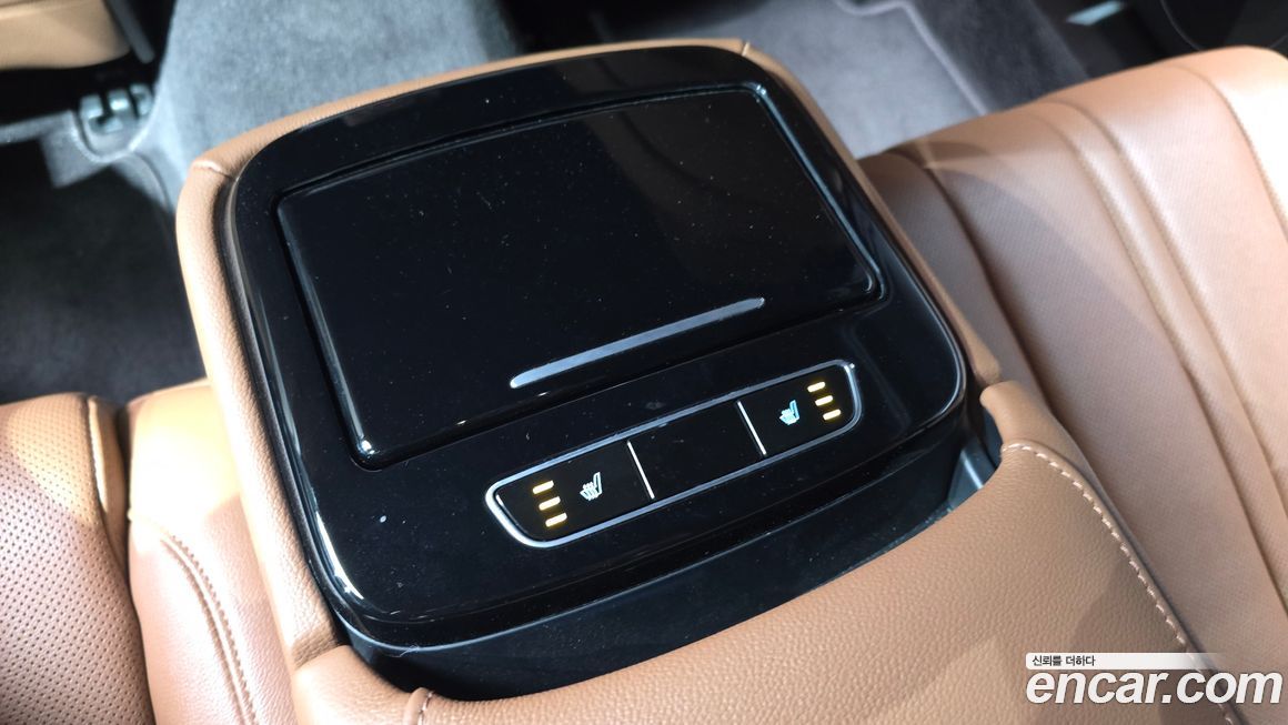 Genesis G80 2023