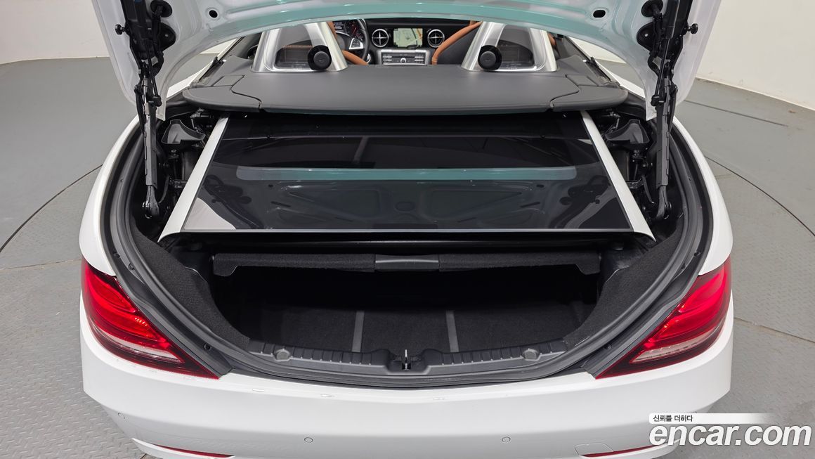 Mercedes-Benz SLC-Class 2017