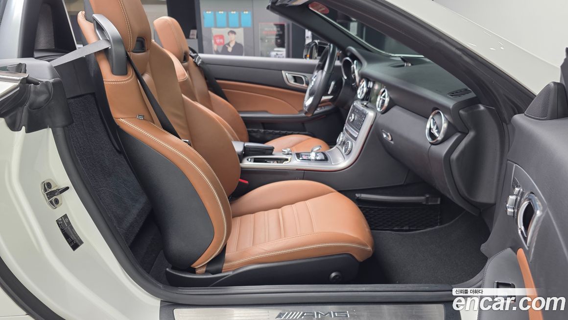 Mercedes-Benz SLC-Class 2017