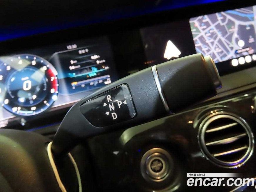 Mercedes-Benz S-Class 2018