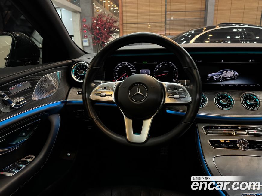 Mercedes-Benz CLS-Class 2020