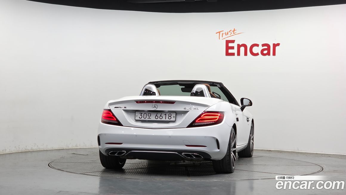 Mercedes-Benz SLC-Class 2017