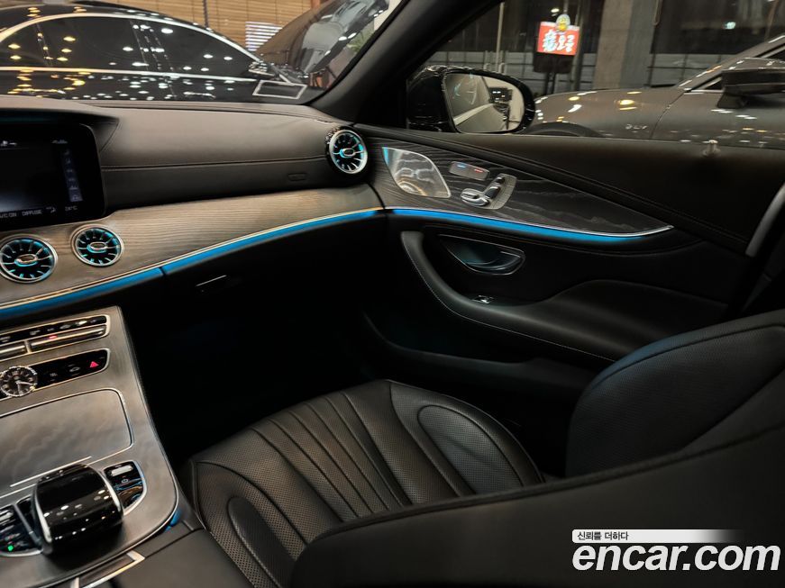 Mercedes-Benz CLS-Class 2020