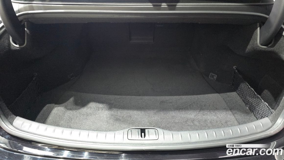 Genesis G80 2023