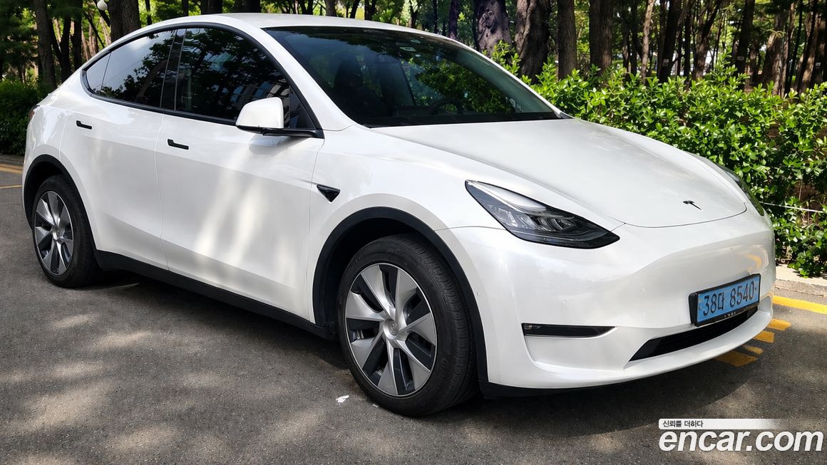 Tesla Model Y 2022