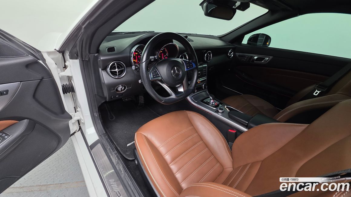 Mercedes-Benz SLC-Class 2017