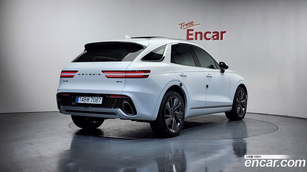 Genesis GV70 2023