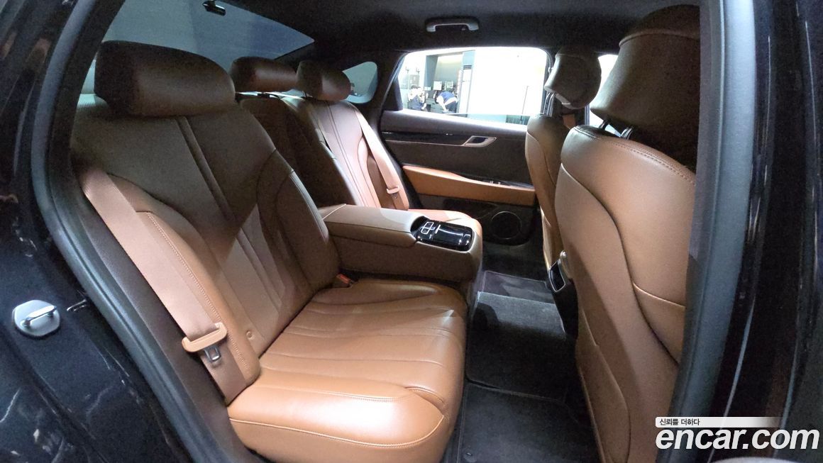 Genesis G80 2023