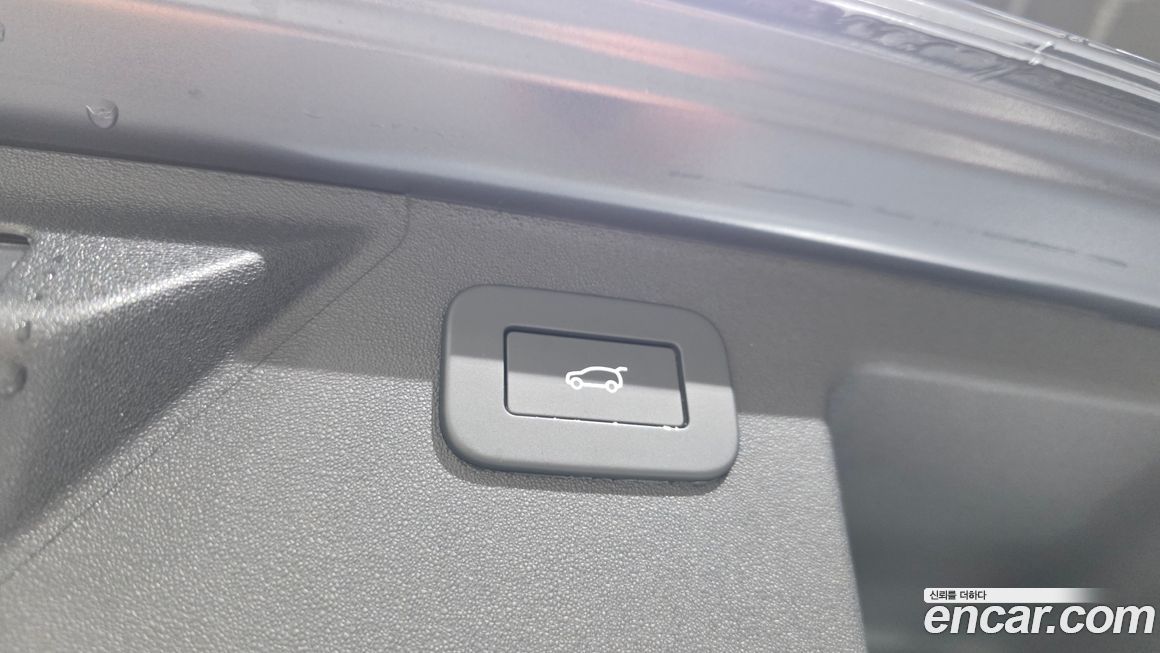 Land Rover Discovery Sport 2025