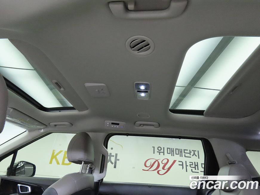Kia Canival 2025