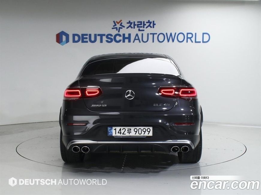 Mercedes-Benz GLC-Class 2021