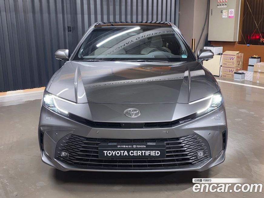 Toyota Camry 2025