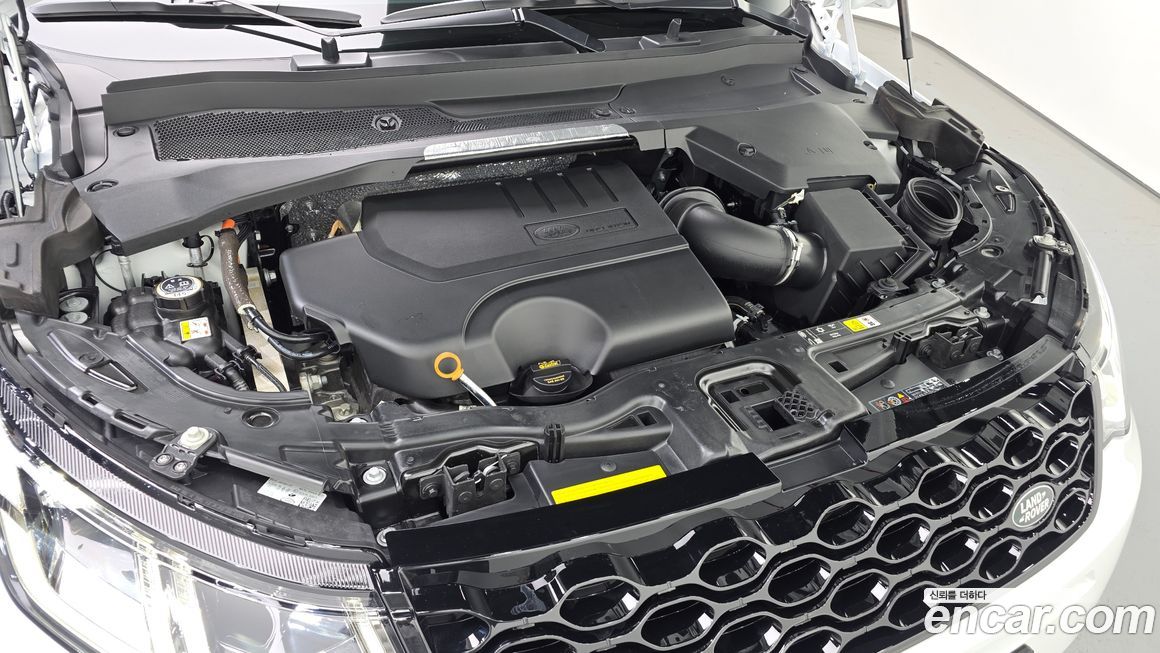 Land Rover Discovery Sport 2025