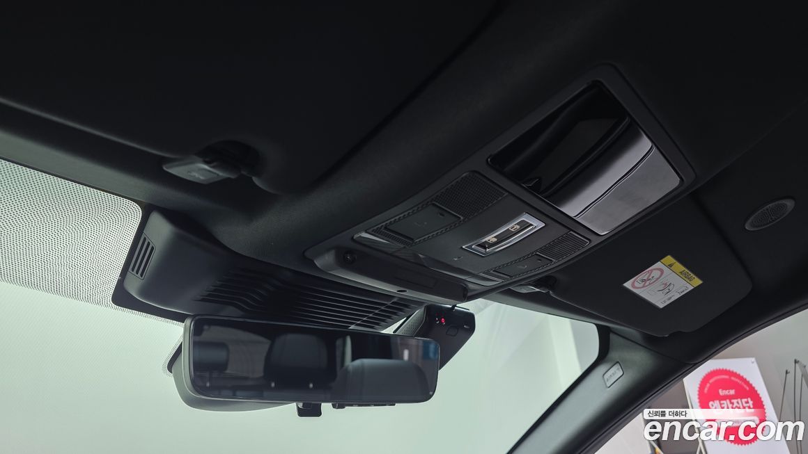Land Rover Discovery Sport 2025