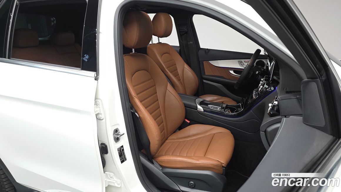 Mercedes-Benz GLC-Class 2022