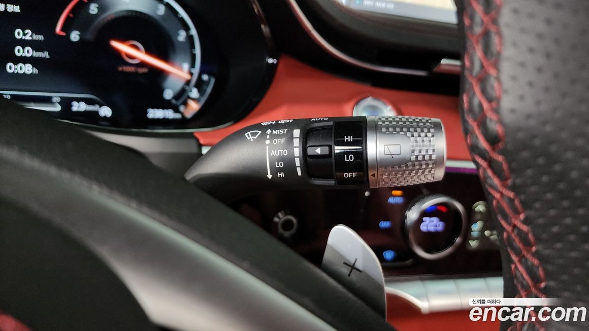 Genesis GV70 2023