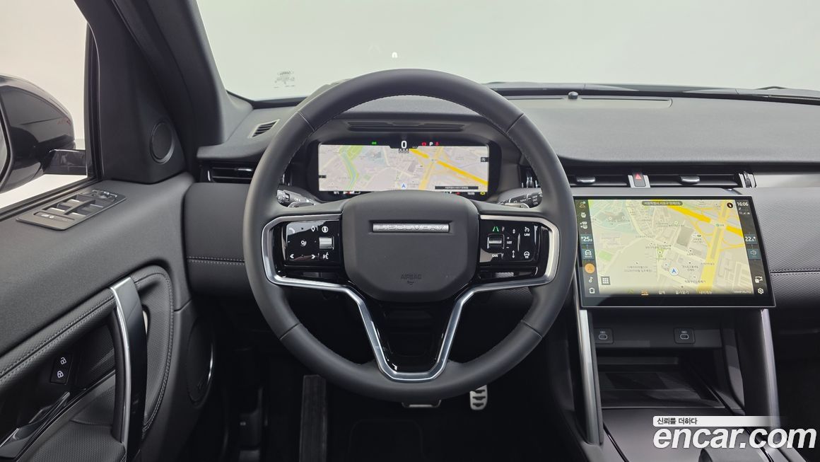 Land Rover Discovery Sport 2025