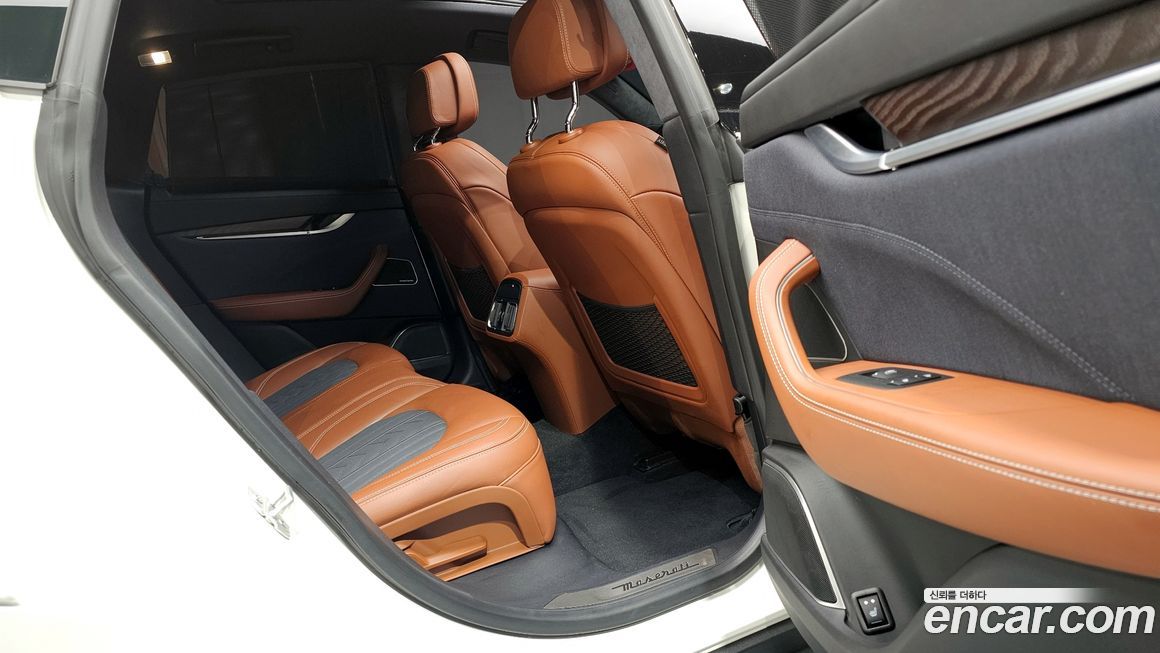 Maserati Levante 2020