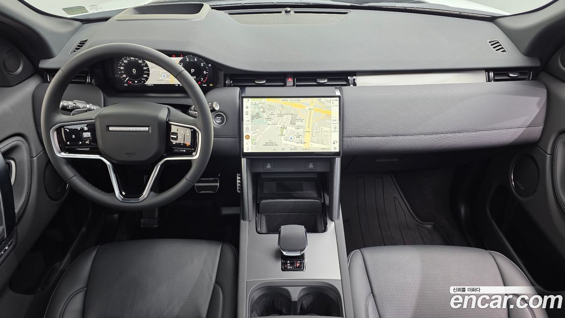 Land Rover Discovery Sport 2025