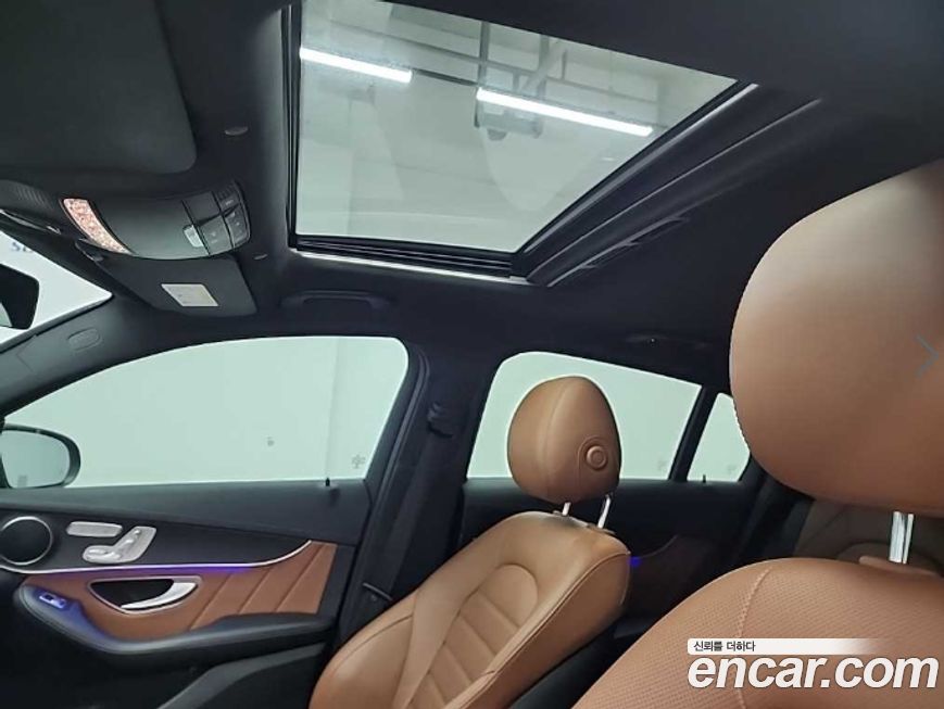 Mercedes-Benz GLC-Class 2022