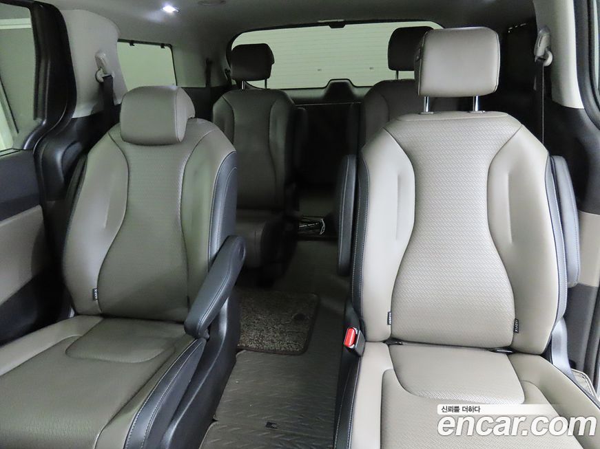 Kia Canival 2025