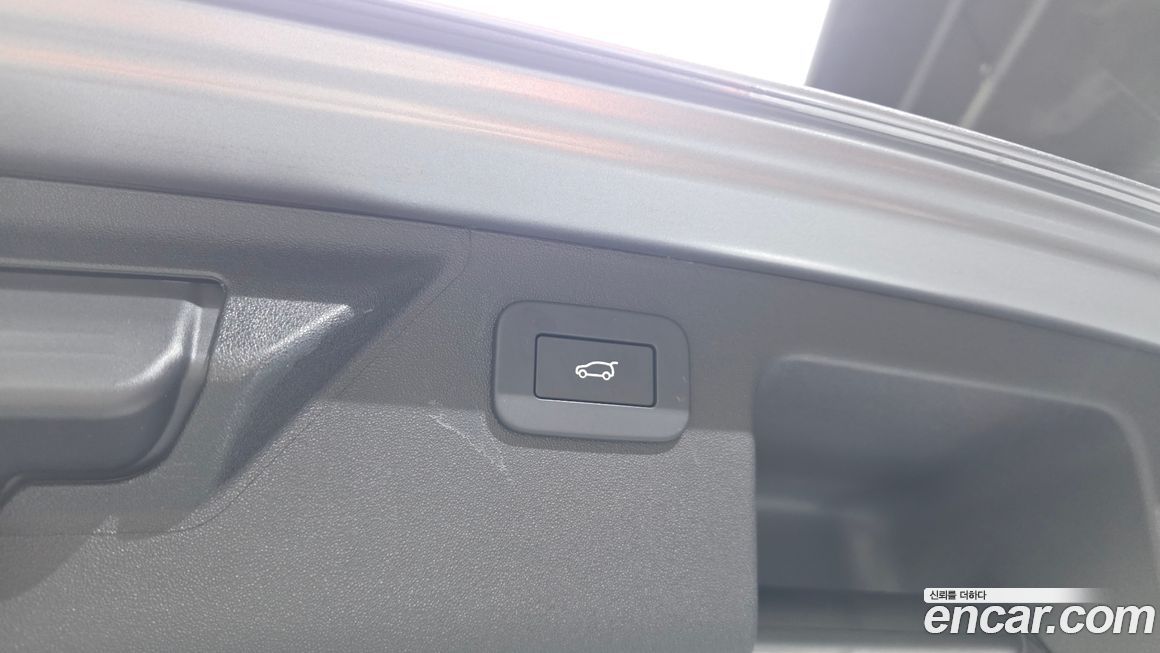 Land Rover Discovery Sport 2025
