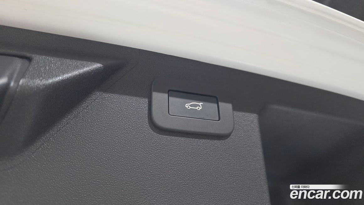 Land Rover Discovery Sport 2025