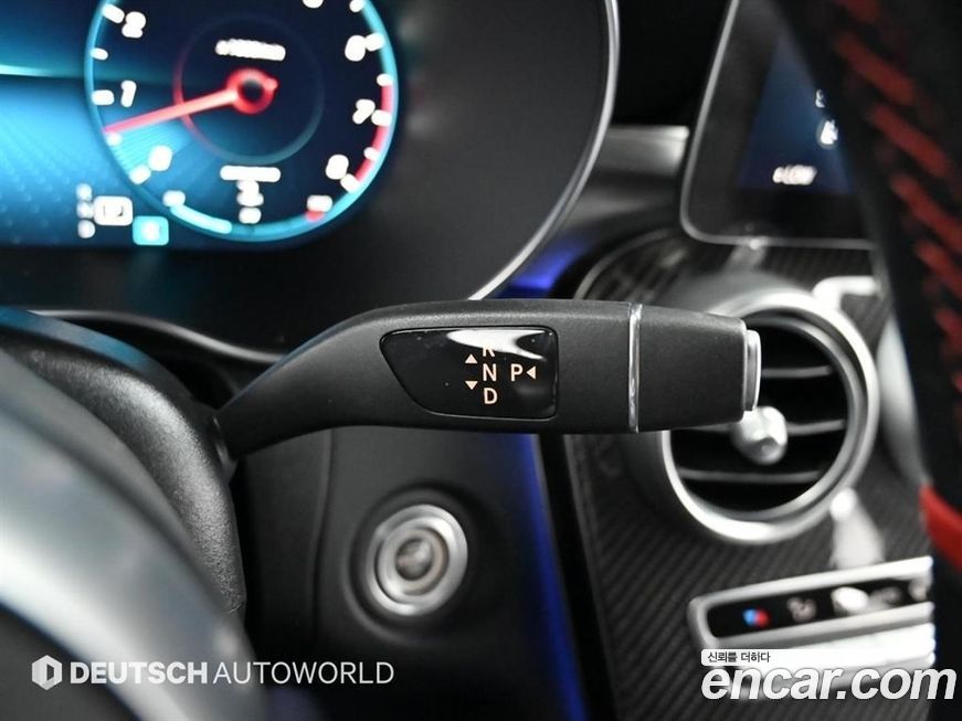 Mercedes-Benz GLC-Class 2021