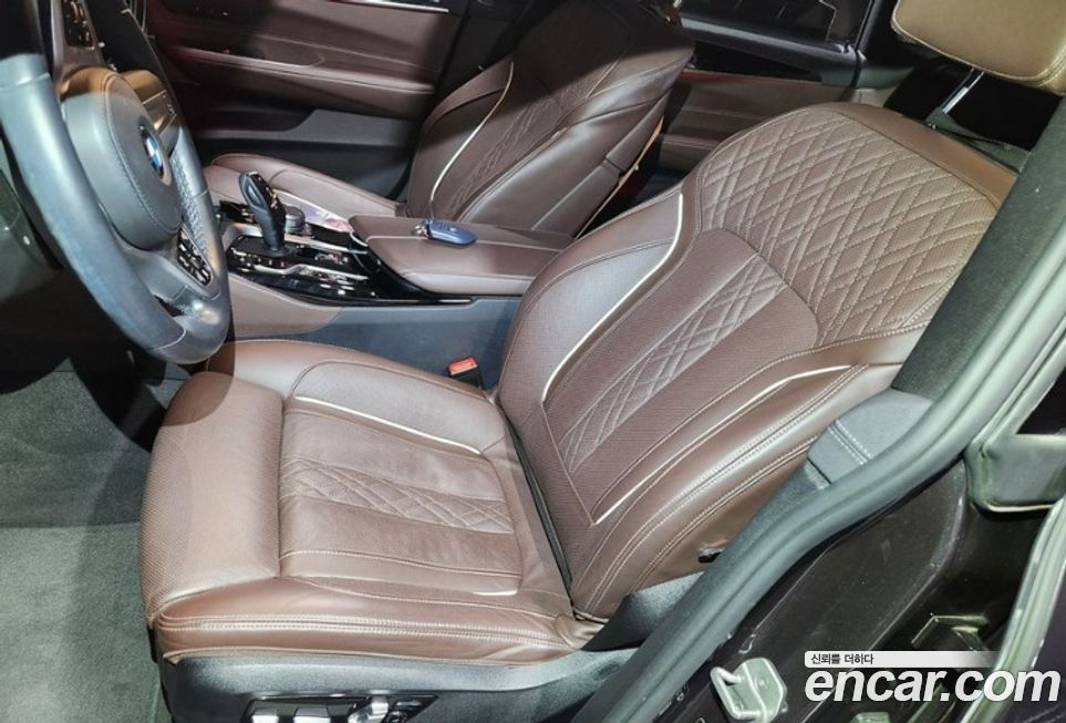 BMW Gran Turismo 2023