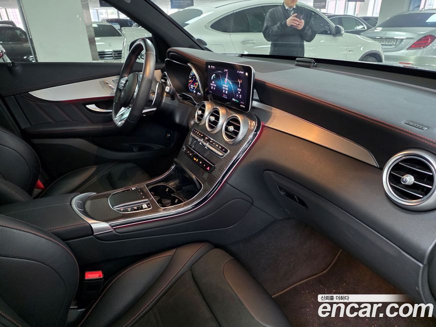 Mercedes-Benz GLC-Class 2022