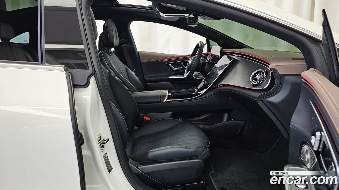 Mercedes-Benz EQE 2023