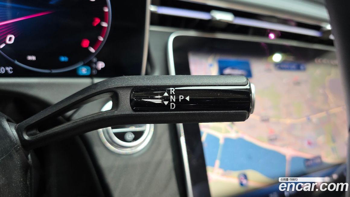 Mercedes-Benz E-Class 2024