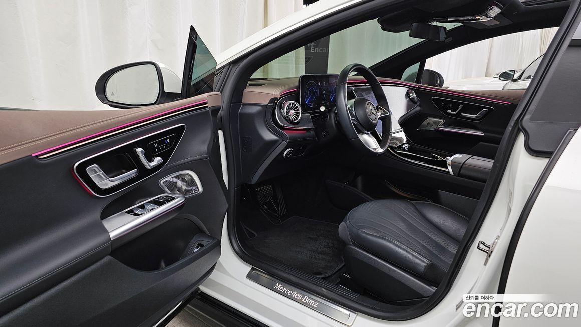 Mercedes-Benz EQE 2023