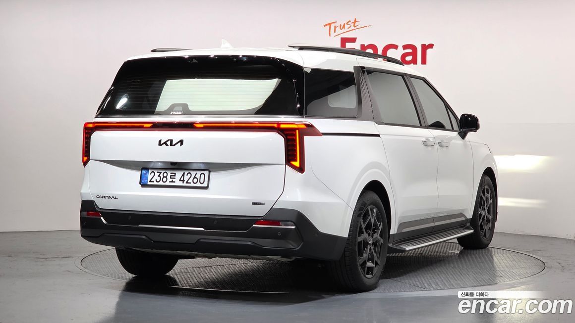 Kia Canival 2025