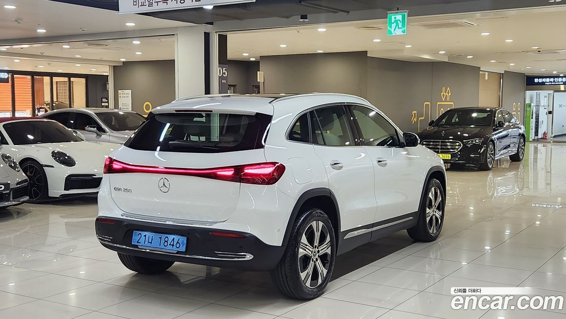 Mercedes-Benz EQA 2026