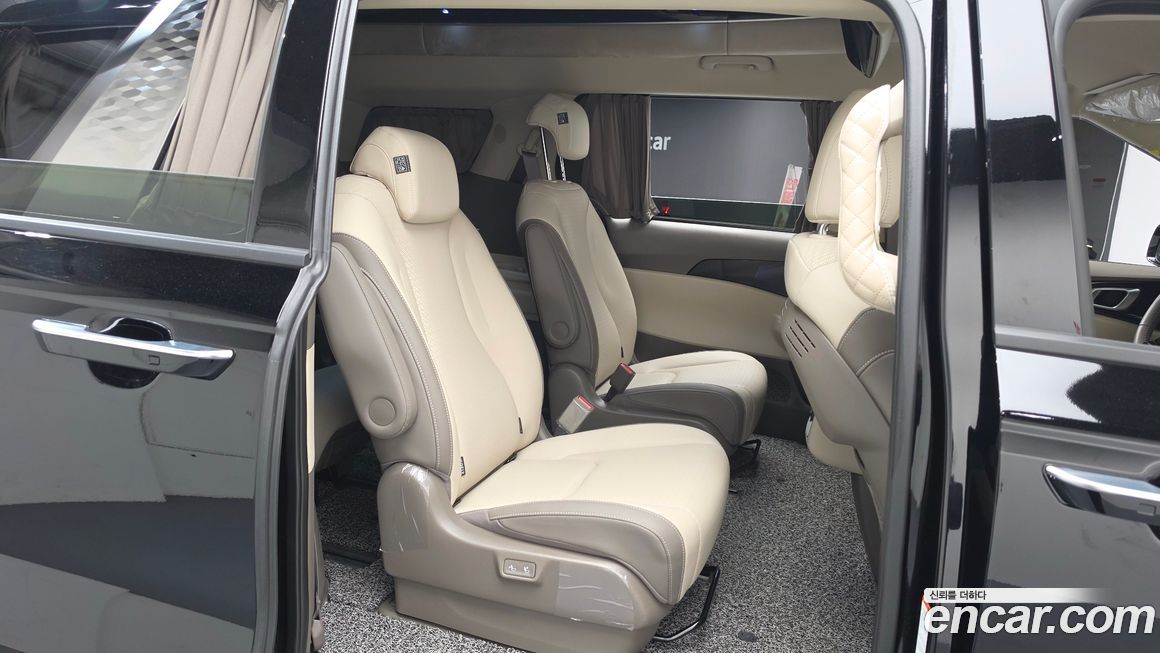 Kia Canival 2025