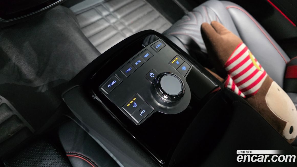 Genesis G80 2025