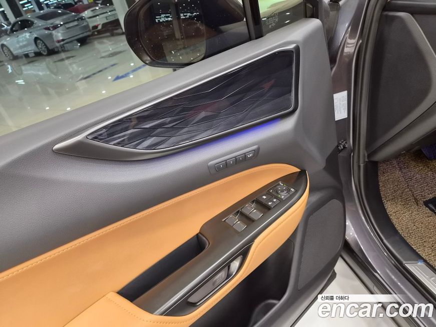 Lexus NX 2025