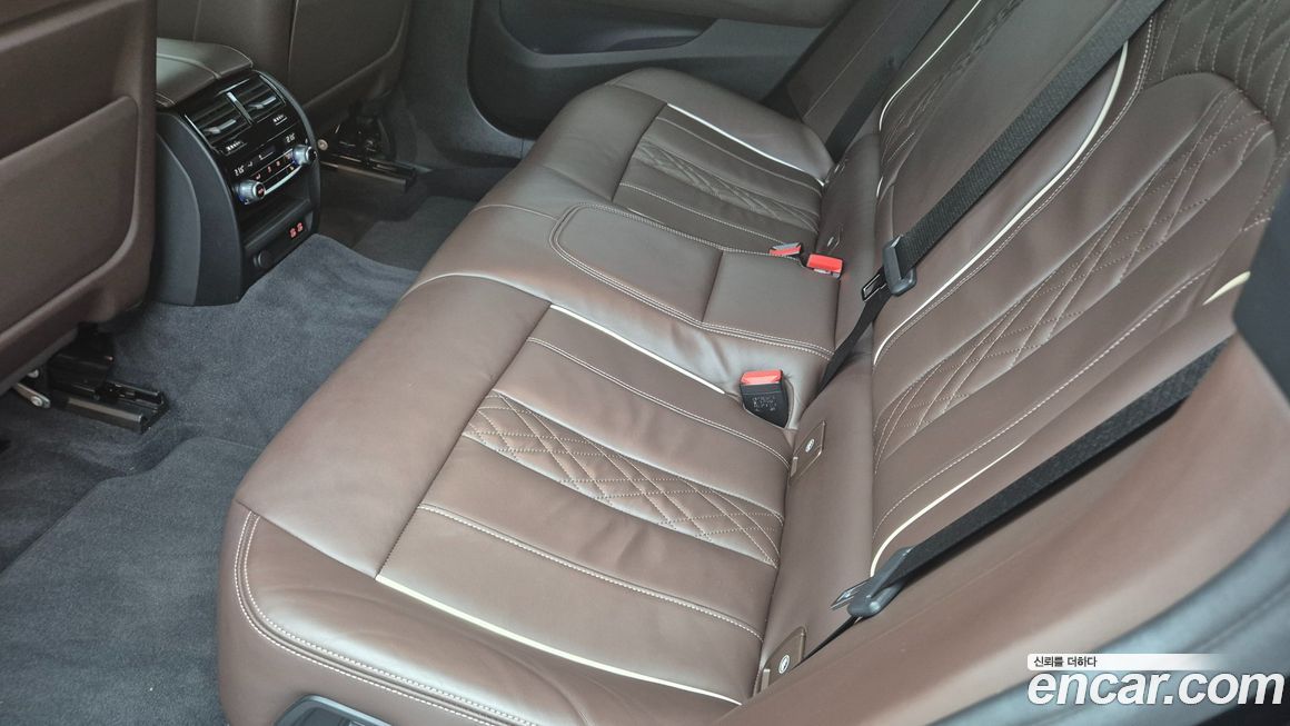 BMW Gran Turismo 2023