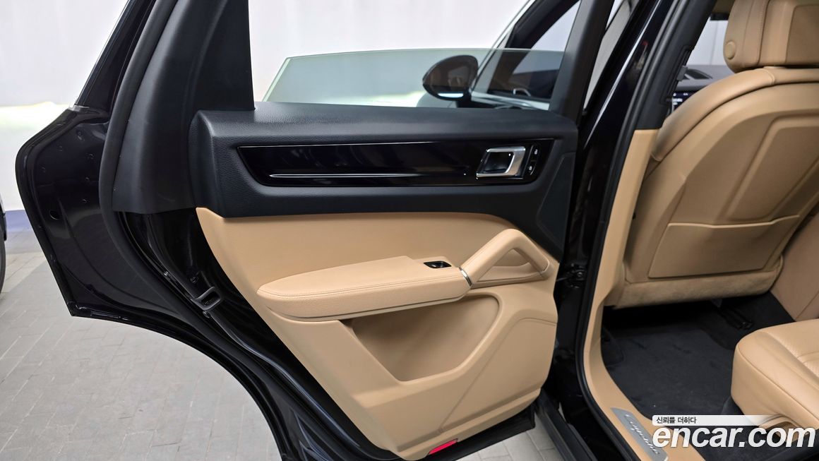 Porsche Cayenne 2019