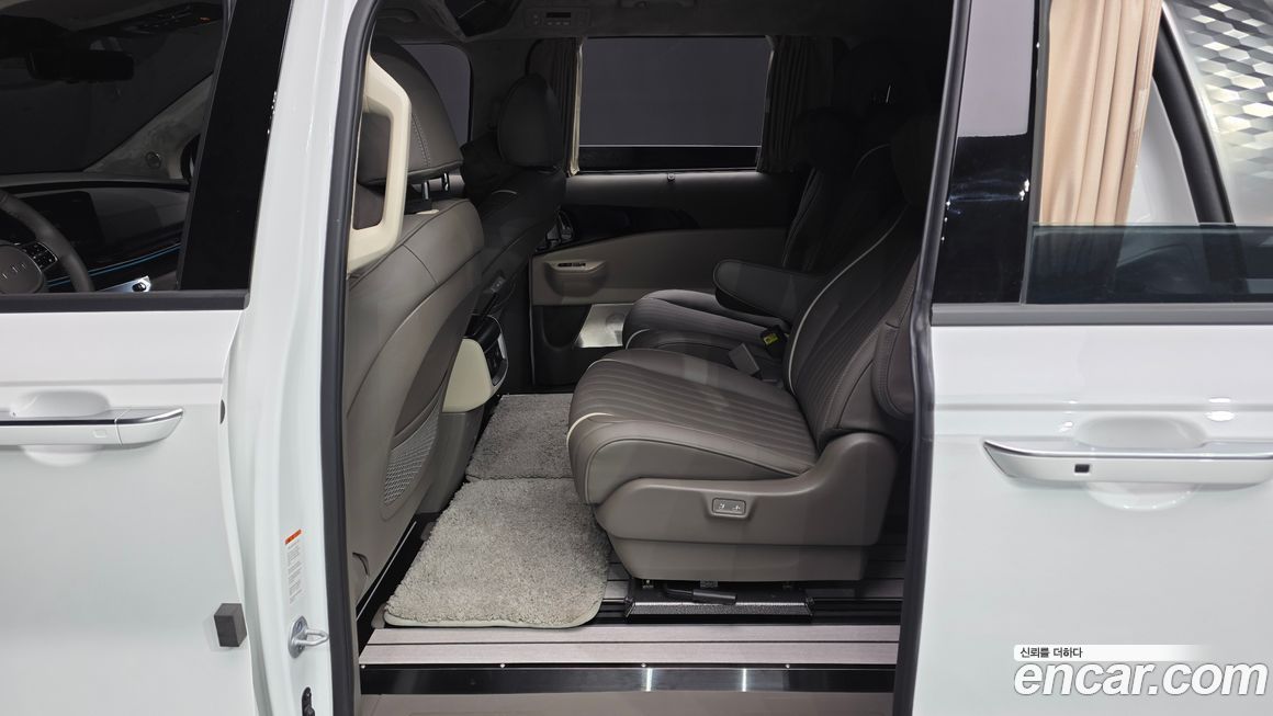 Kia Canival 2025