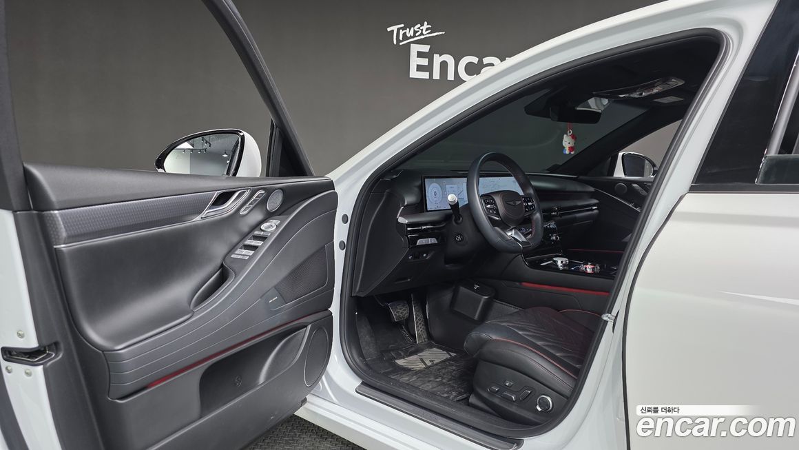 Genesis G80 2025