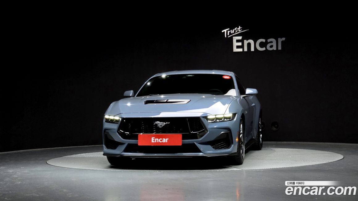 Ford Mustang 2024