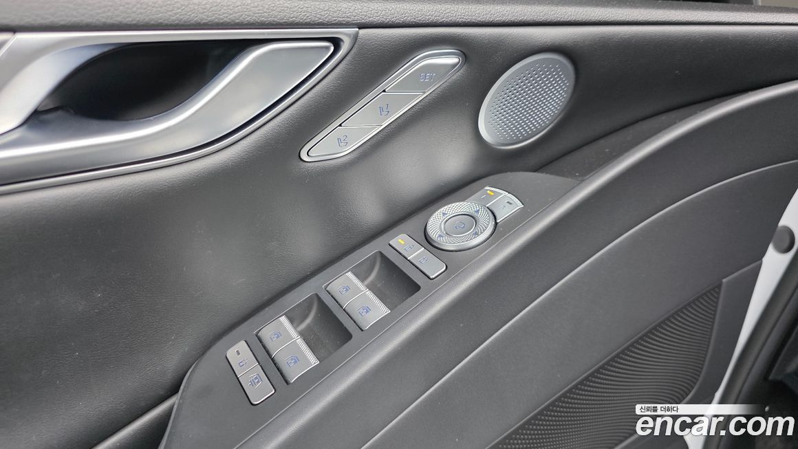 Genesis G80 2025