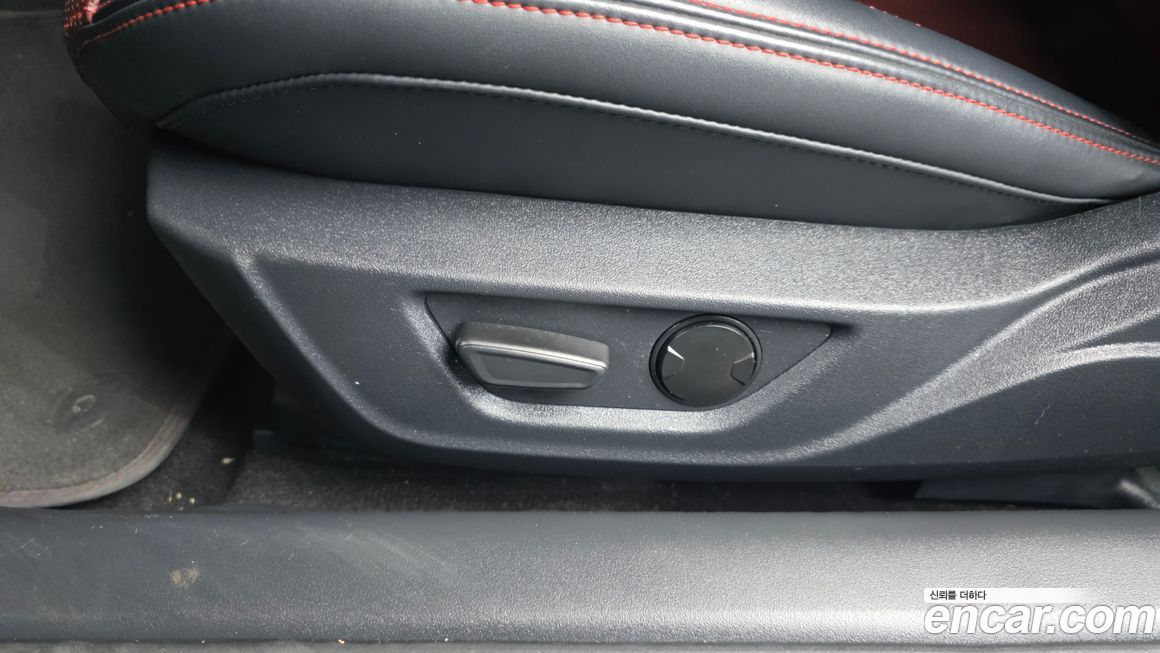 Ford Mustang 2024