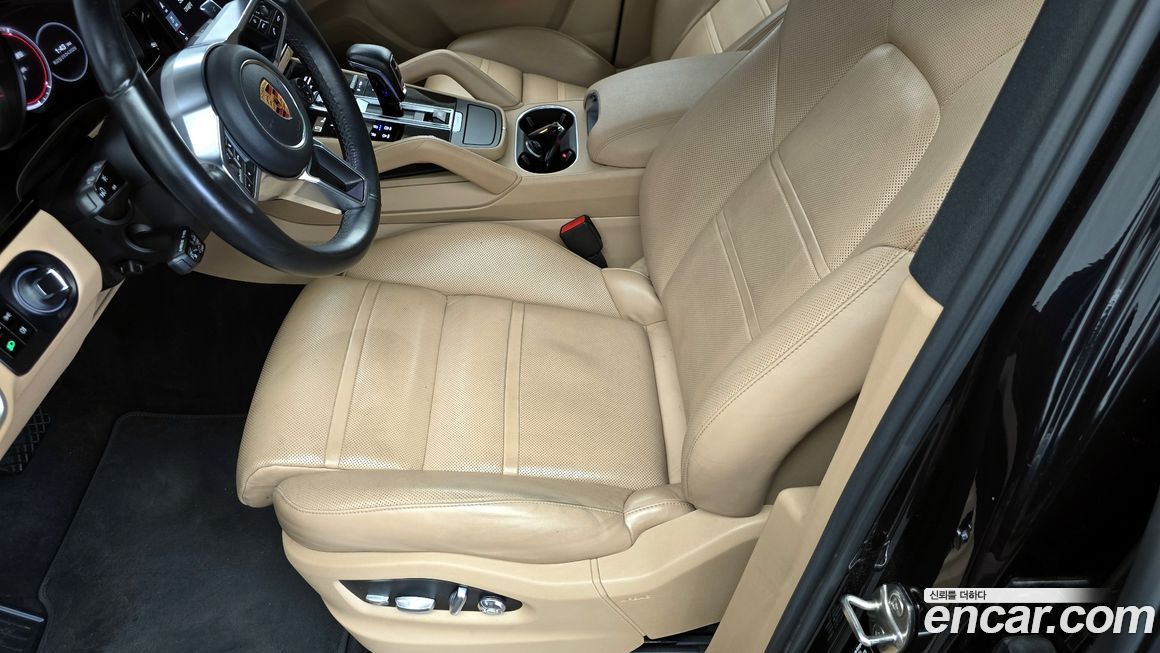 Porsche Cayenne 2019