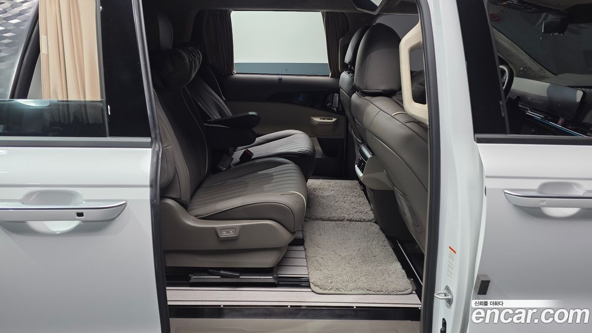 Kia Canival 2025