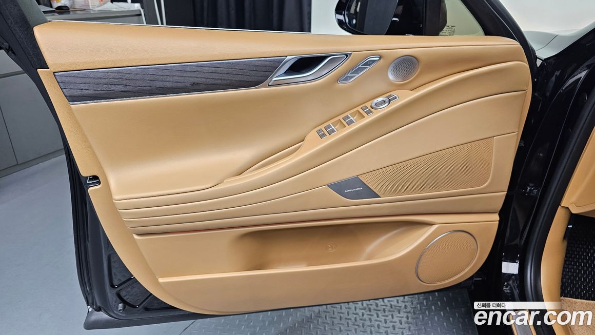 Genesis G80 2025