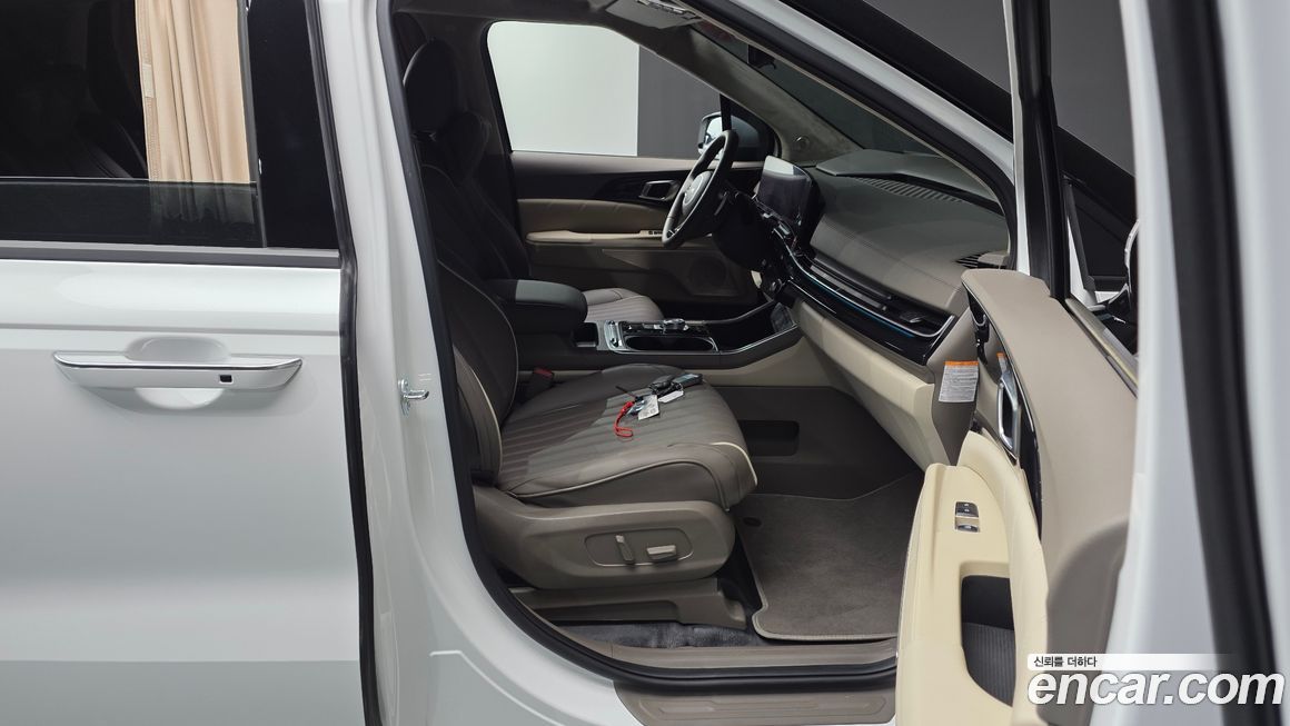 Kia Canival 2025
